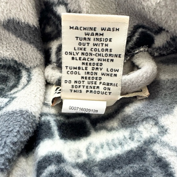 Urban Pipeline Boys Camo and Truck Gray Black Soft Fleece Bathrobe M 10/12 Robe - Picture 6 of 15